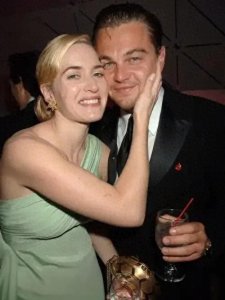 ​泰坦尼克号———杰克与露丝：跨越时空的深情重逢