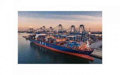 ​心动不如行动 异地恋特别想对方怎么办