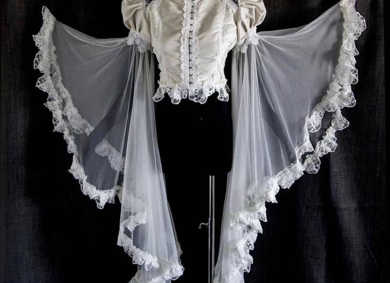 58岁的丧偶大姐姐：无论别人怎样看，我拒绝了儿子的3个请求