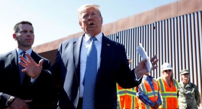 ​不顾施工官员反对，特朗普政府要直播美墨边境墙建设